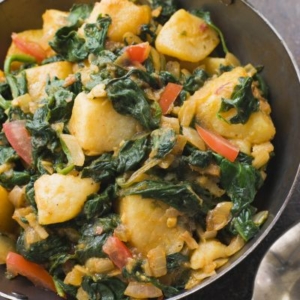 Sag Aloo